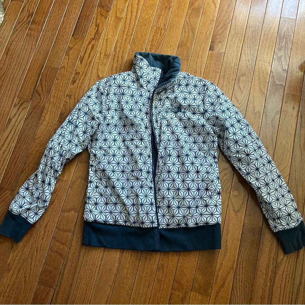 North face jacket - Picture 4 of 4